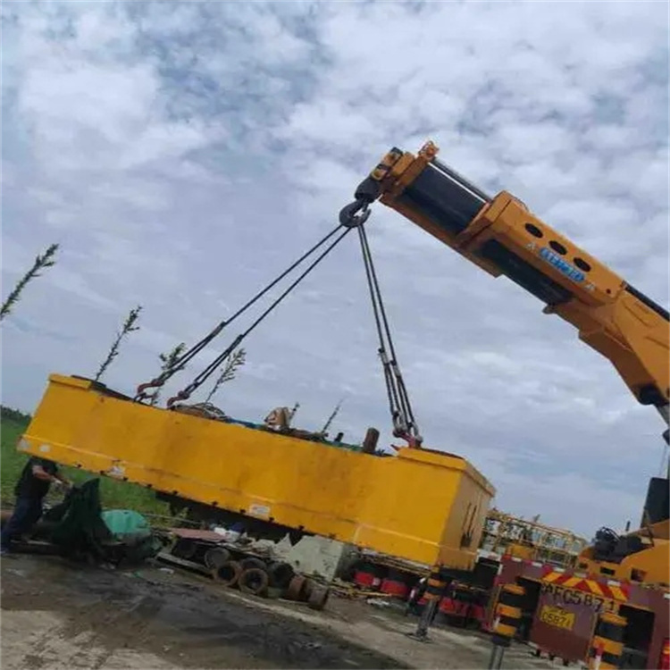 津市吊车吊集装箱需要多少钱